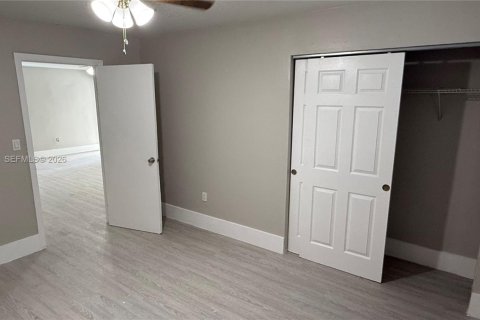 Immobilier commercial à vendre à Pompano Beach, Floride: 298.03 m2 № 2079794 - photo 24
