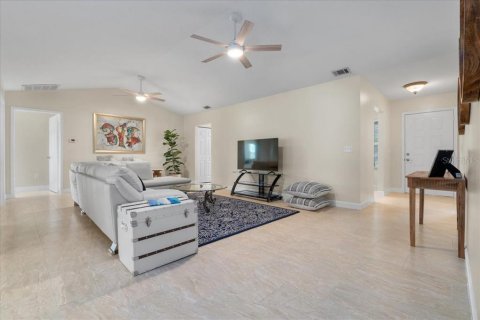 Villa ou maison à vendre à Ocala, Floride: 3 chambres, 168.8 m2 № 1909863 - photo 9