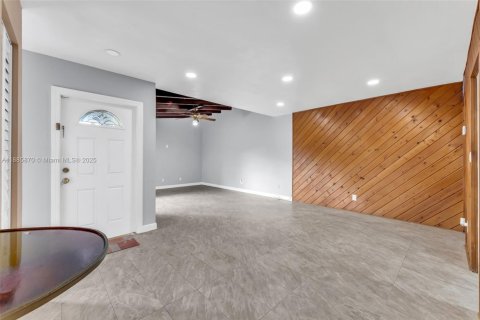 Купить таунхаус в Майами, Флорида 3 спальни, 126.81м2, № 1952264 - фото 10