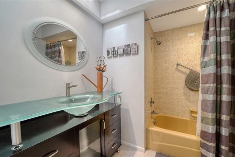 Casa en venta en Sarasota, Florida, 2 dormitorios, 153.38 m2 № 1528449 - foto 26