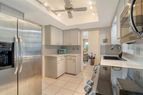 Casa en venta en Sarasota, Florida, 2 dormitorios, 153.38 m2 № 1528449 - foto 19