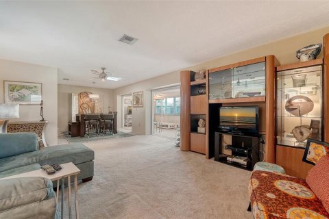 Casa en venta en Sarasota, Florida, 2 dormitorios, 153.38 m2 № 1528449 - foto 8