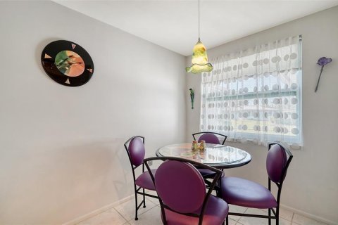 Casa en venta en Sarasota, Florida, 2 dormitorios, 153.38 m2 № 1528449 - foto 15