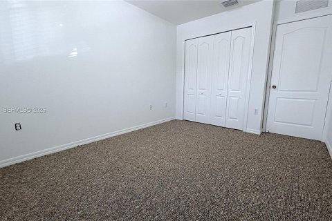 Condo in Cutler Bay, Florida, 3 bedrooms  № 1999752 - photo 20