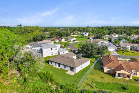 Casa en venta en Kissimmee, Florida, 3 dormitorios, 149.29 m2 № 2383341 - foto 30