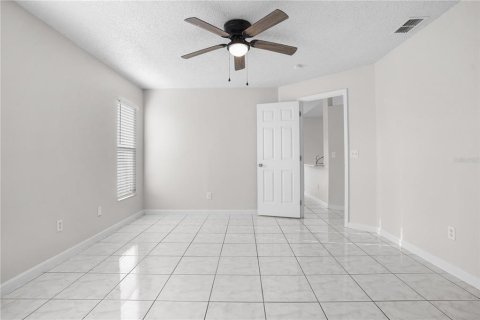 Casa en venta en Kissimmee, Florida, 3 dormitorios, 149.29 m2 № 2383341 - foto 18