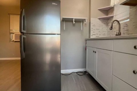 Touwnhouse à louer à West Palm Beach, Floride: 1 chambre, 13.38 m2 № 2289178 - photo 3