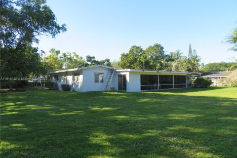 Casa en venta en Pinecrest, Florida, 3 dormitorios, 167.32 m2 № 1970729 - foto 5