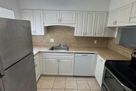 Снять в аренду квартиру в Окала, Флорида 3 комнаты, 111.48м2, № 1852454 - фото 4