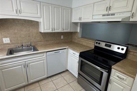 Снять в аренду квартиру в Окала, Флорида 3 комнаты, 111.48м2, № 1852454 - фото 6