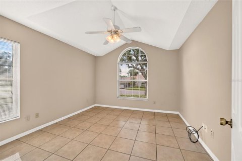 Villa ou maison à louer à Ocala, Floride: 2 chambres, 103.59 m2 № 2376757 - photo 12