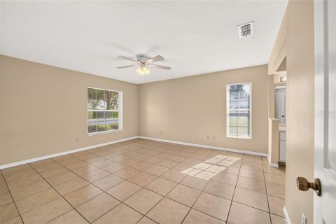 Villa ou maison à louer à Ocala, Floride: 2 chambres, 103.59 m2 № 2376757 - photo 18