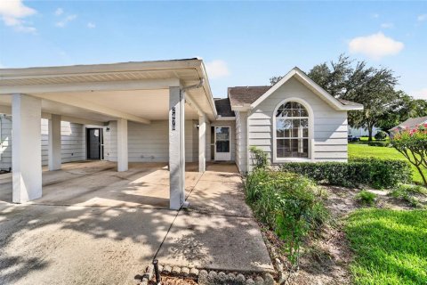 Villa ou maison à louer à Ocala, Floride: 2 chambres, 103.59 m2 № 2376757 - photo 30
