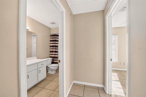 Villa ou maison à louer à Ocala, Floride: 2 chambres, 103.59 m2 № 2376757 - photo 16