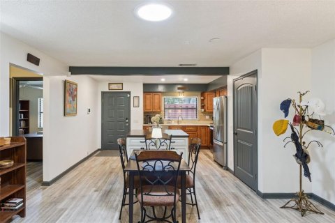 Adosado en venta en Winter Haven, Florida, 2 dormitorios, 129.6 m2 № 2219244 - foto 10