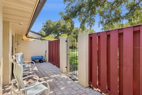 Adosado en venta en Winter Haven, Florida, 2 dormitorios, 129.6 m2 № 2219244 - foto 4