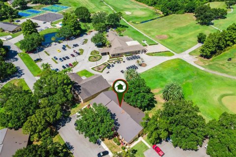 Adosado en venta en Winter Haven, Florida, 2 dormitorios, 129.6 m2 № 2219244 - foto 2