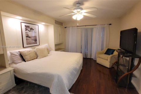 Condominio en alquiler en Hollywood, Florida, 2 dormitorios, 92.16 m2 № 1819915 - foto 5