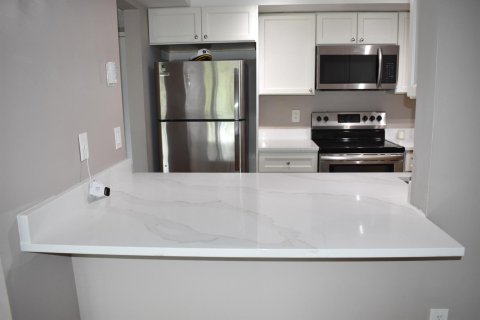 Copropriété à louer à Fort Lauderdale, Floride: 1 chambre, 95.88 m2 № 2184594 - photo 8