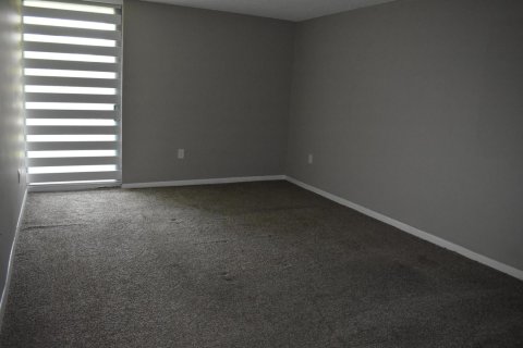 Copropriété à louer à Fort Lauderdale, Floride: 1 chambre, 95.88 m2 № 2184594 - photo 13