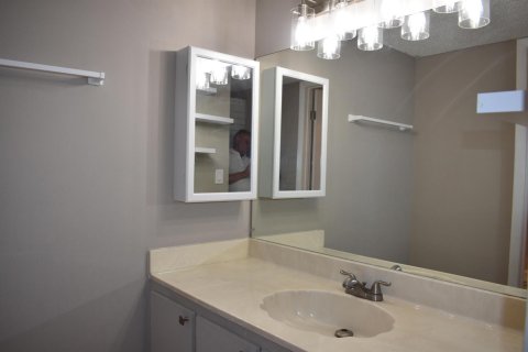Copropriété à louer à Fort Lauderdale, Floride: 1 chambre, 95.88 m2 № 2184594 - photo 17