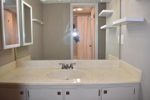 Copropriété à louer à Fort Lauderdale, Floride: 1 chambre, 95.88 m2 № 2184594 - photo 16