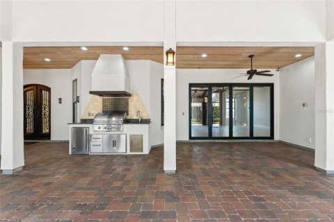 House in Winter Park, Florida 3 bedrooms, 218.41 sq.m. № 1740853 - photo 6