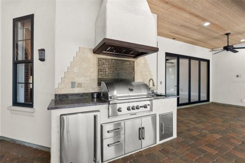 House in Winter Park, Florida 3 bedrooms, 218.41 sq.m. № 1740853 - photo 9