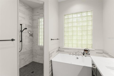 House in Winter Park, Florida 3 bedrooms, 218.41 sq.m. № 1740853 - photo 29