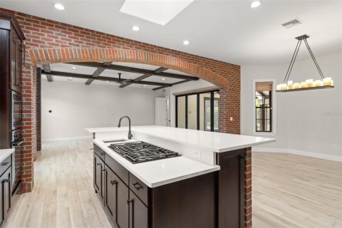 House in Winter Park, Florida 3 bedrooms, 218.41 sq.m. № 1740853 - photo 18