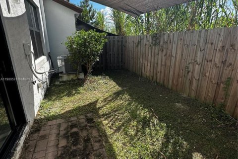 Adosado en alquiler en Miami, Florida, 3 dormitorios, 127.65 m2 № 1951962 - foto 18