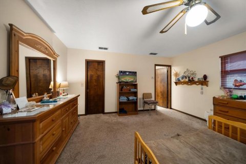 House in Tarpon Springs, Florida 3 bedrooms, 258.73 sq.m. № 1740730 - photo 16