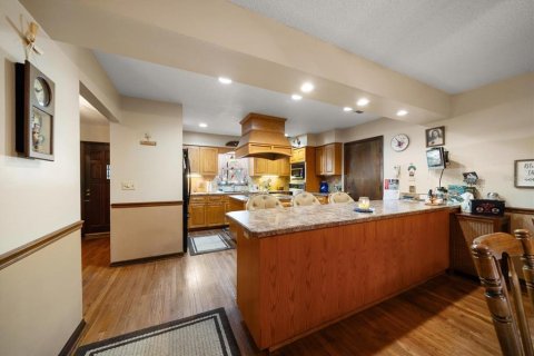 House in Tarpon Springs, Florida 3 bedrooms, 258.73 sq.m. № 1740730 - photo 7