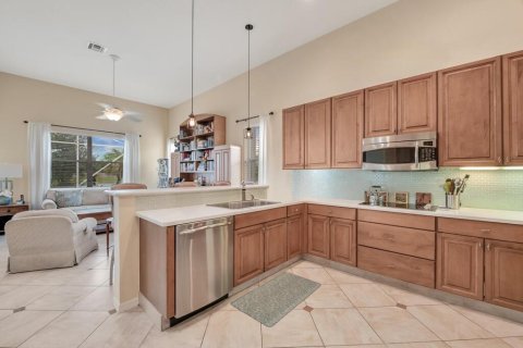 Villa ou maison à vendre à Lake Worth, Floride: 4 chambres, 233.84 m2 № 2290400 - photo 16