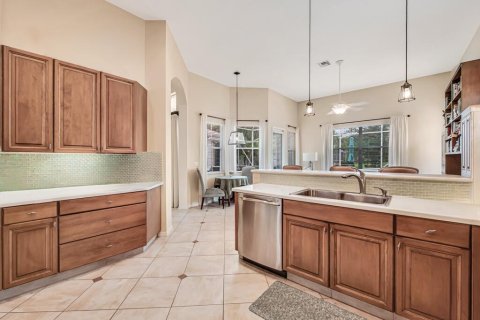 Villa ou maison à vendre à Lake Worth, Floride: 4 chambres, 233.84 m2 № 2290400 - photo 13