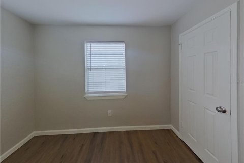 House in Saint Petersburg, Florida 2 bedrooms, 74.51 sq.m. № 1911918 - photo 7