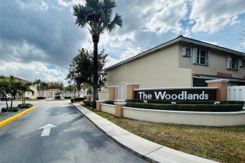 Touwnhouse à Miami, Floride 2 chambres, 111.48 m2 № 2035980