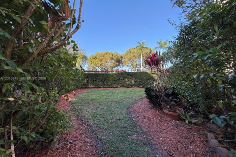 Touwnhouse à vendre à Miami, Floride: 3 chambres, 113.15 m2 № 2076680 - photo 20