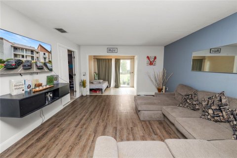 Copropriété à vendre à Winter Haven, Floride: 2 chambres, 116.31 m2 № 1831345 - photo 5