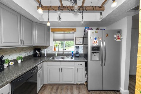 Copropriété à vendre à Winter Haven, Floride: 2 chambres, 116.31 m2 № 1831345 - photo 12