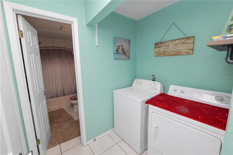 Copropriété à vendre à Winter Haven, Floride: 2 chambres, 116.31 m2 № 1831345 - photo 21