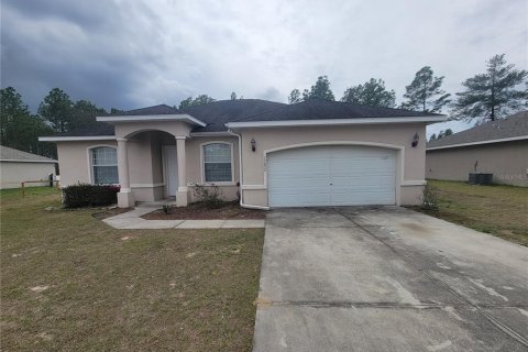 Villa ou maison à Ocala, Floride 4 chambres, 167.22 m2 № 2097708