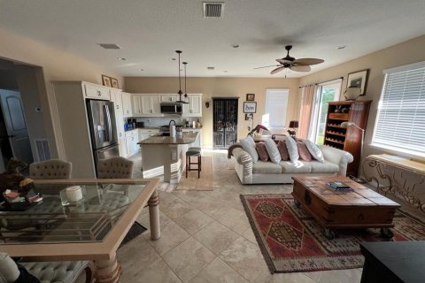 Apartment in OCALA PRESERVE in Ocala, Florida 2 bedrooms, 122.17 sq.m. № 1516191 - photo 2