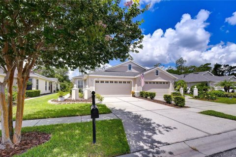 House in Wesley Chapel, Florida 3 bedrooms, 163.51 sq.m. № 2231400 - photo 5