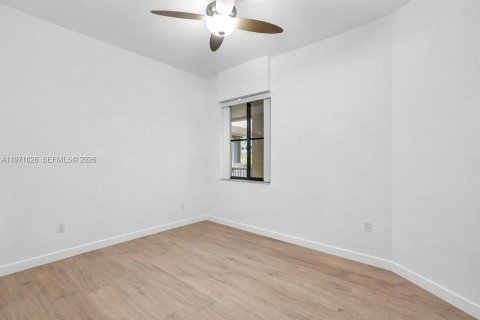 Condominio en venta en Sunrise, Florida, 3 dormitorios, 159.7 m2 № 2032973 - foto 16