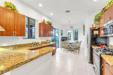 Condominio en venta en Sunrise, Florida, 3 dormitorios, 159.7 m2 № 2032973 - foto 14