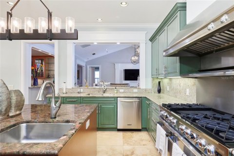 Купить виллу или дом в Тампа, Флорида 10 комнат, 408.21м2, № 1907536 - фото 12