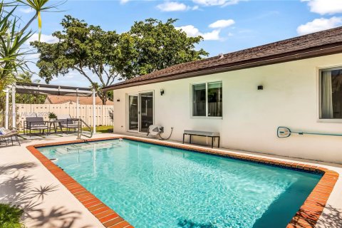 Casa en alquiler en Davie, Florida, 3 dormitorios, 116.03 m2 № 1953433 - foto 8