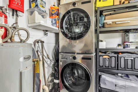 Casa en alquiler en Davie, Florida, 3 dormitorios, 116.03 m2 № 1953433 - foto 28