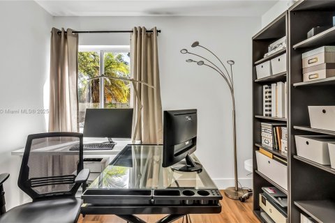 Casa en alquiler en Davie, Florida, 3 dormitorios, 116.03 m2 № 1953433 - foto 9